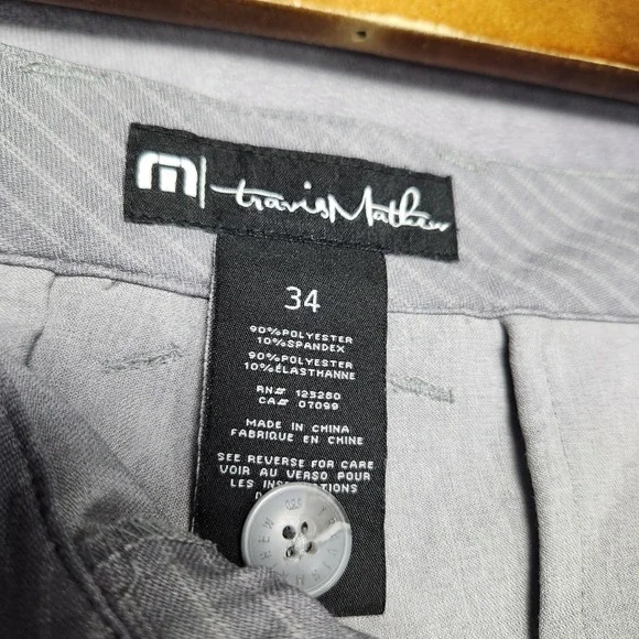 TravisMathew Mens 34 Gray Striped Golf Shorts Performance Stretch 11 Inseam - Picture 4 of 10